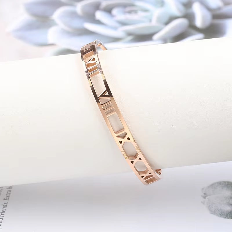 Rose Gold Color Elegant Bangle Fashion Waterproof Jewelry